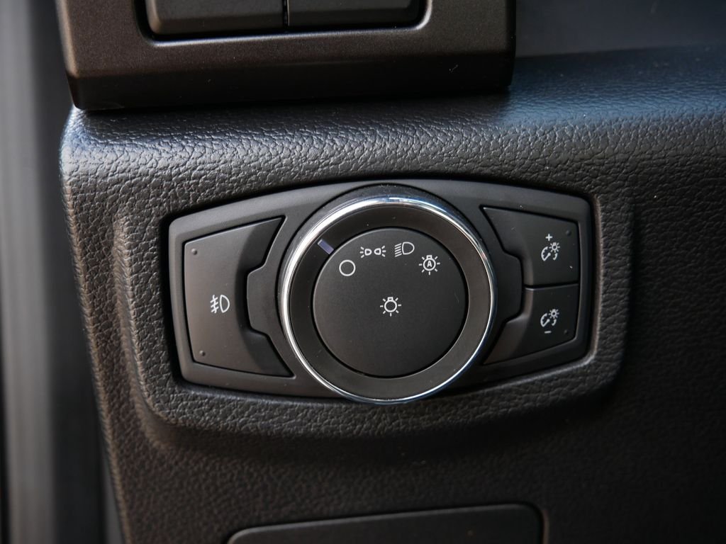 Used 2021 Gray Ford Limited image 18
