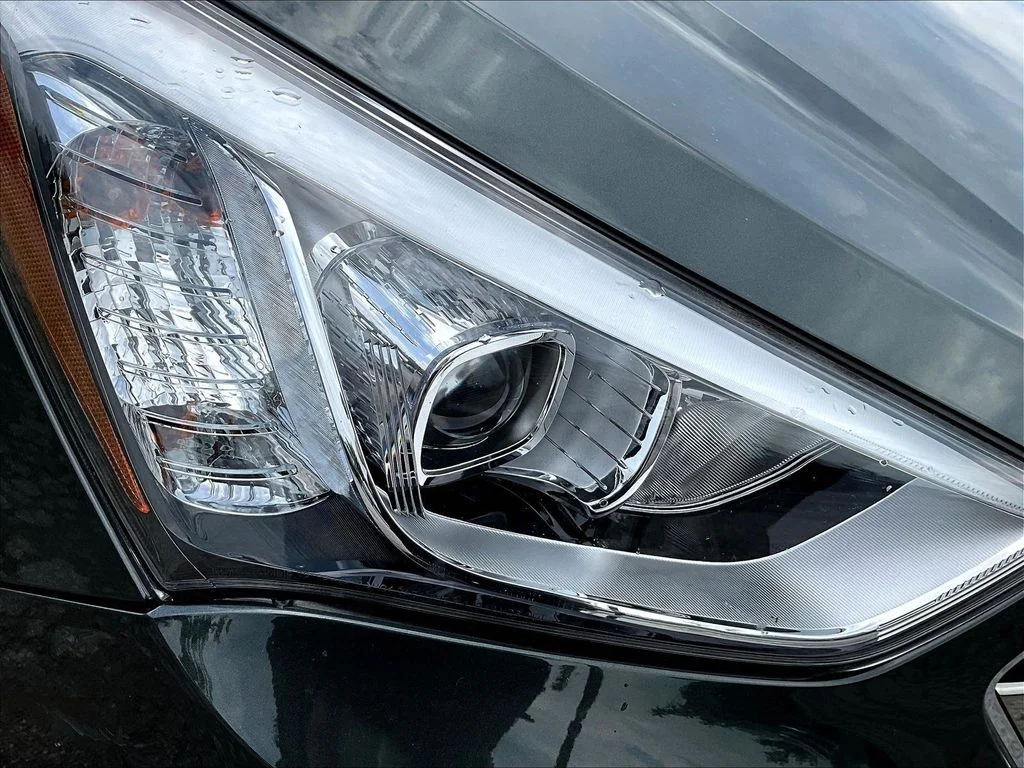 Used 2014 Green Hyundai Base image 33