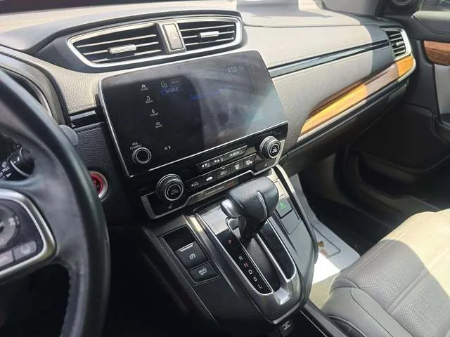 Used 2018 Gray Honda EX-L image 12