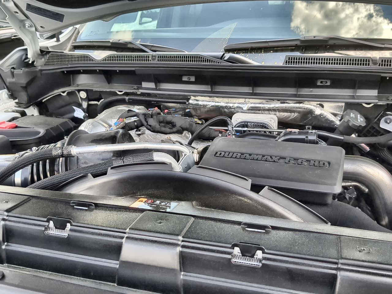 New 2026 Summit White GMC Denali image 31