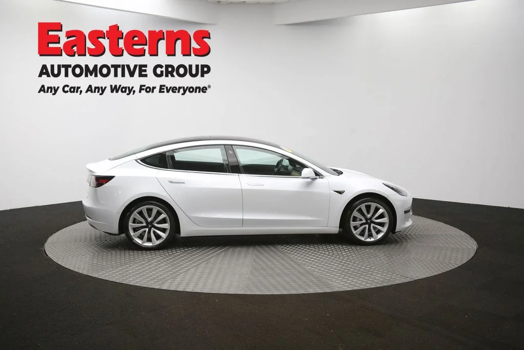 Used 2018 White Tesla Long Range image 43