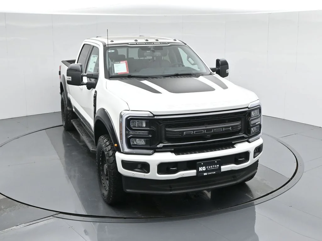 New 2026 Star White Metallic Tri-Coat Ford Lariat image 40