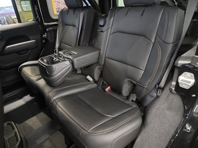 2025 Jeep Wrangler 4-Door Rubicon 392 Final Edition - Photo 37