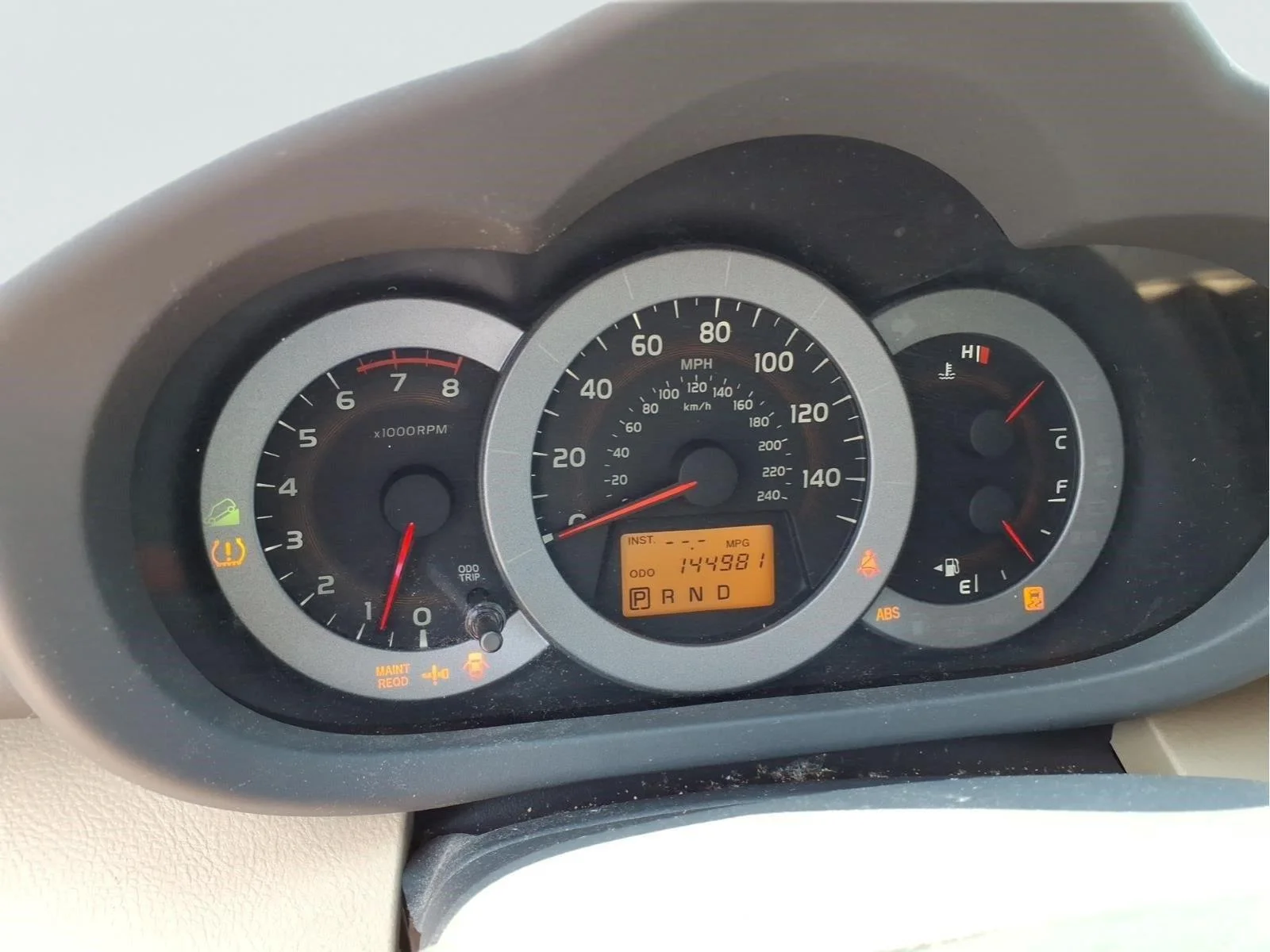Used 2010 Blizzard Pearl Toyota Limited image 22