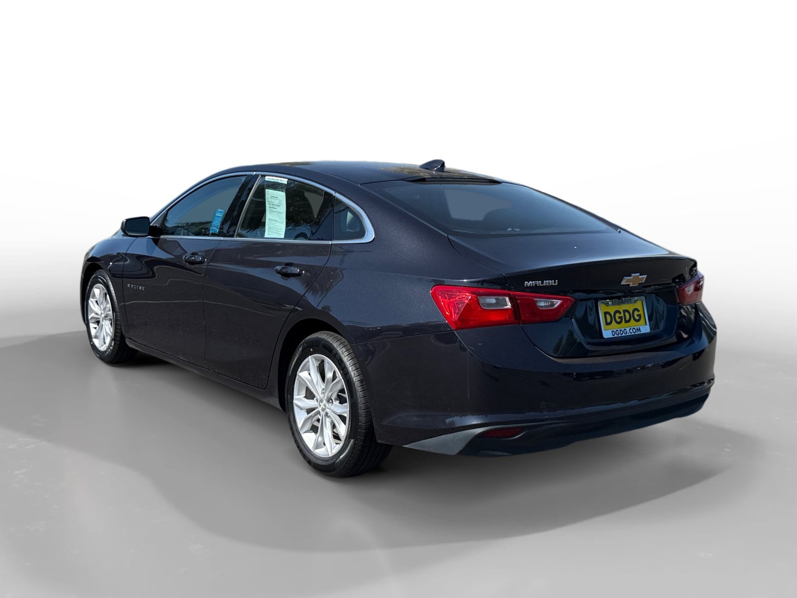 Used 2023 Ash Chevrolet LT image 3