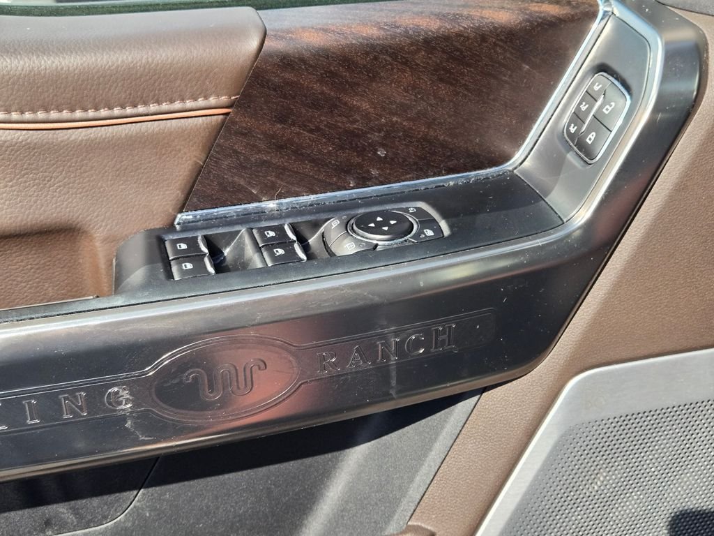 Used 2023  Ford King Ranch image 18