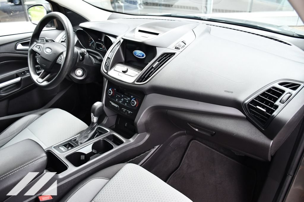 Used 2017 Gray Ford SE image 27