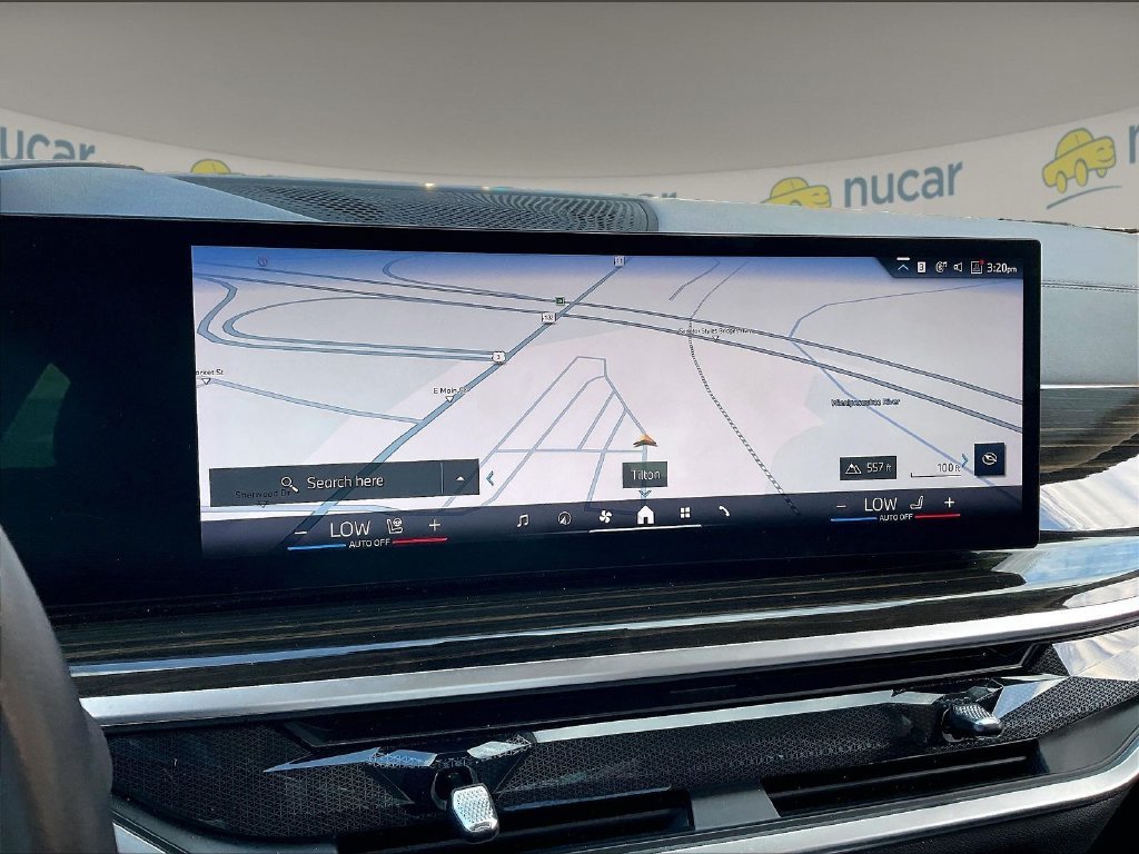 Used 2025 Alpine White BMW xDrive40i image 19