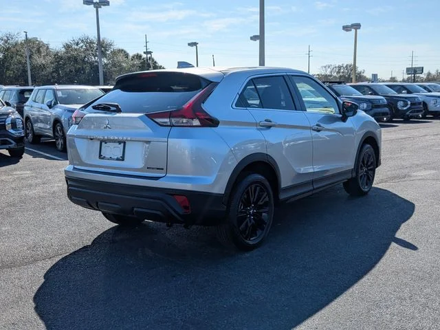 New 2026 Silver Mitsubishi LE image 6