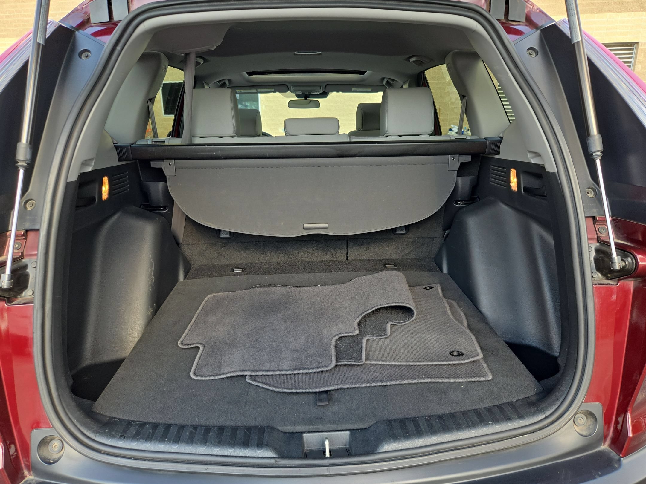 Used 2019 Molten Lava Pearl Honda EX image 23