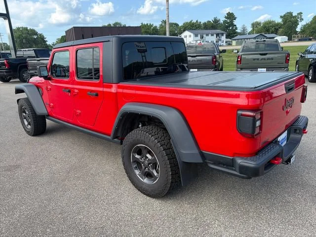 Used 2021  Jeep Rubicon image 5