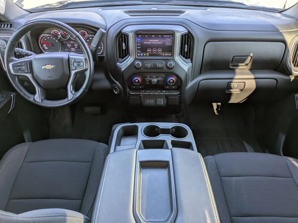 Used 2021 Shadow Gray Metallic Chevrolet LT image 16