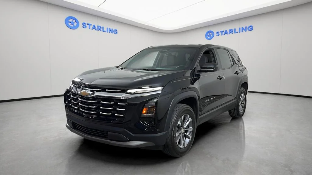 Used 2025 Mosaic Black Metallic Chevrolet LT image 16