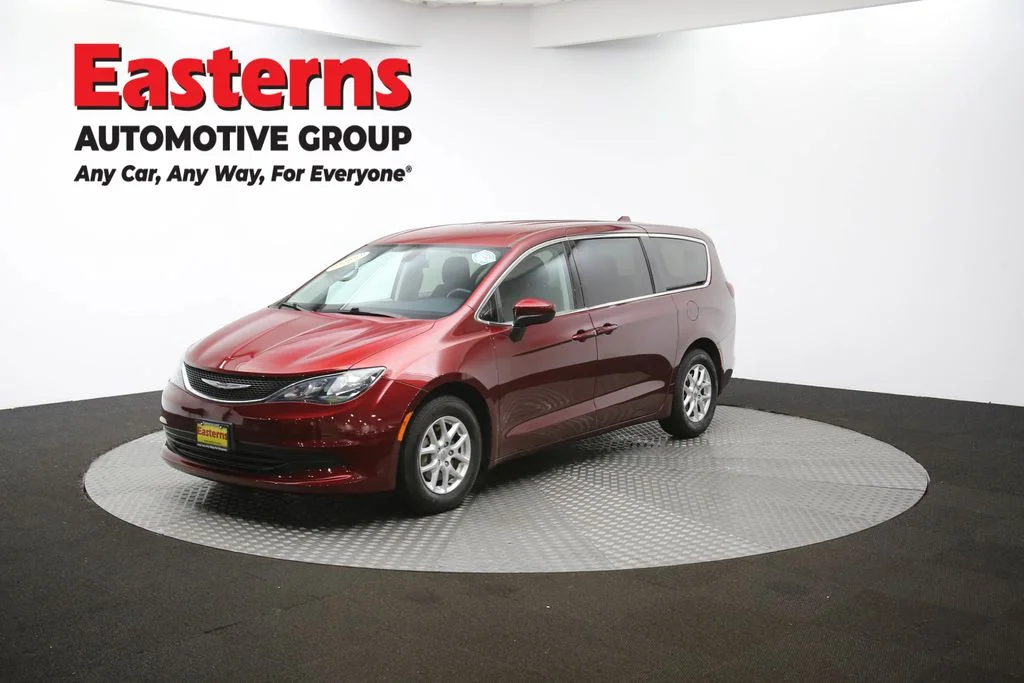 Used 2020 Red Chrysler LX image 55