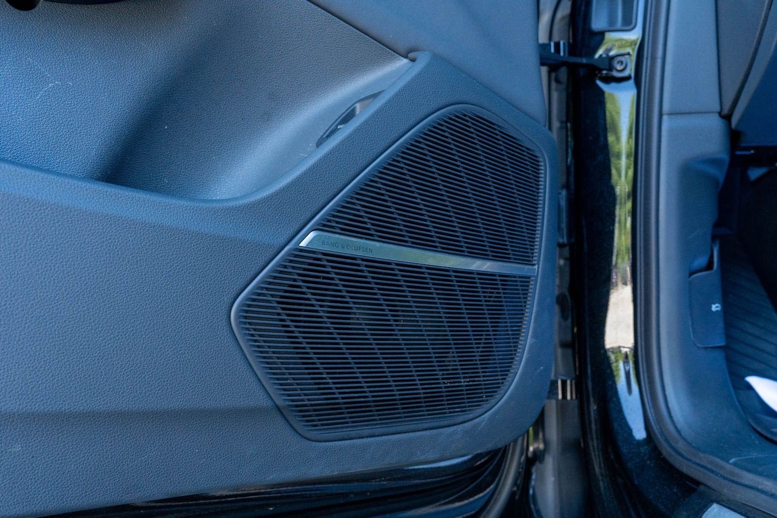 Used 2025 Mythos Black Metallic Audi Premium Plus image 18