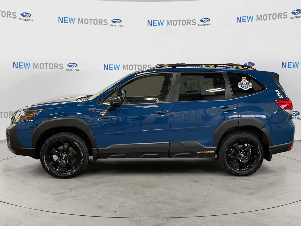 Used 2024 Geyser Blue Subaru Wilderness image 2