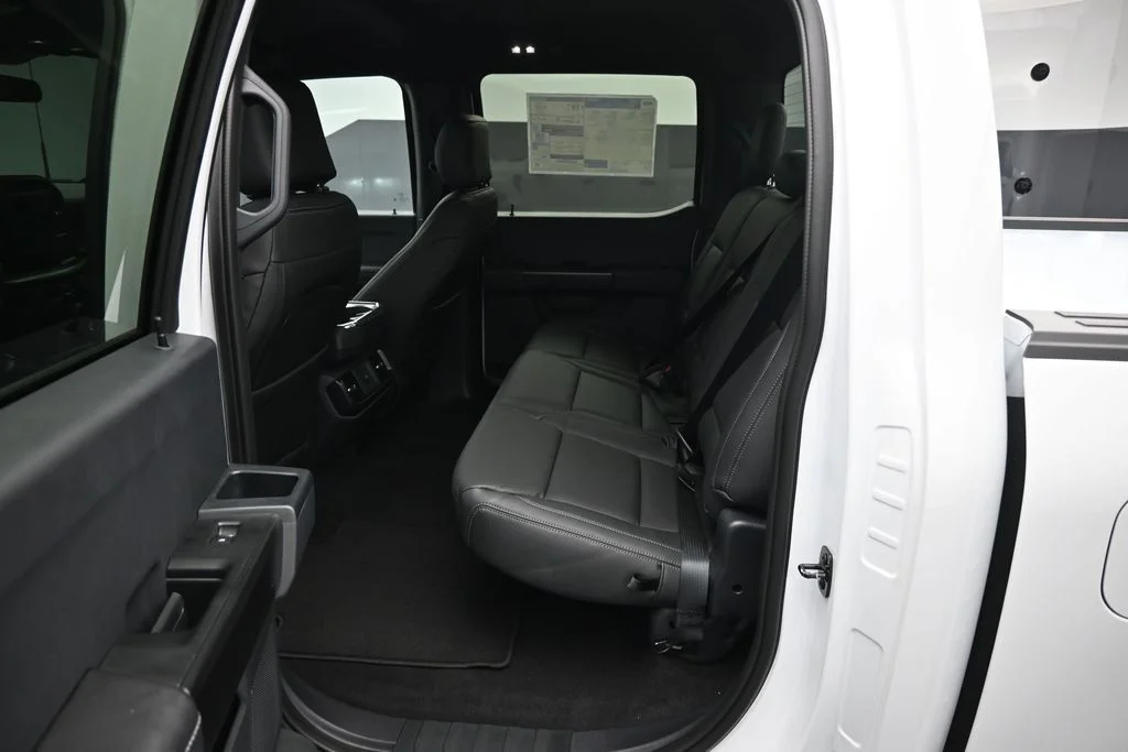 New 2026 Oxford White Ford STX image 17