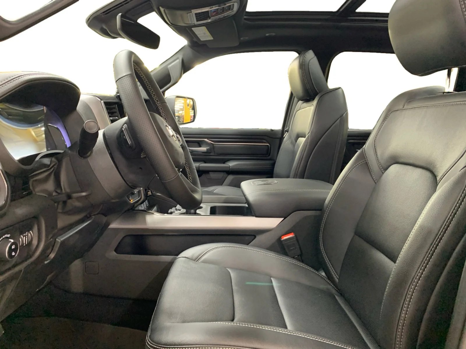 New 2026 Granite Crystal Metallic Ram Sport image 10