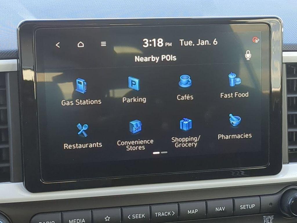 2025 Hyundai Venue Limited - Photo 24