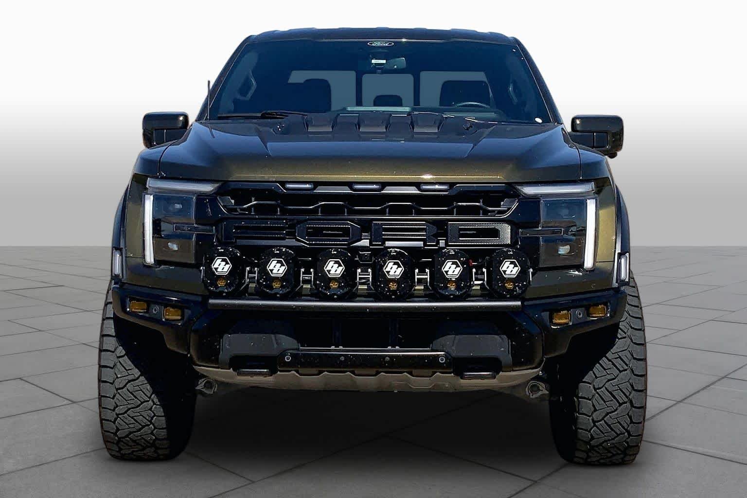 Used 2024 Shelter Green Ford Raptor image 4