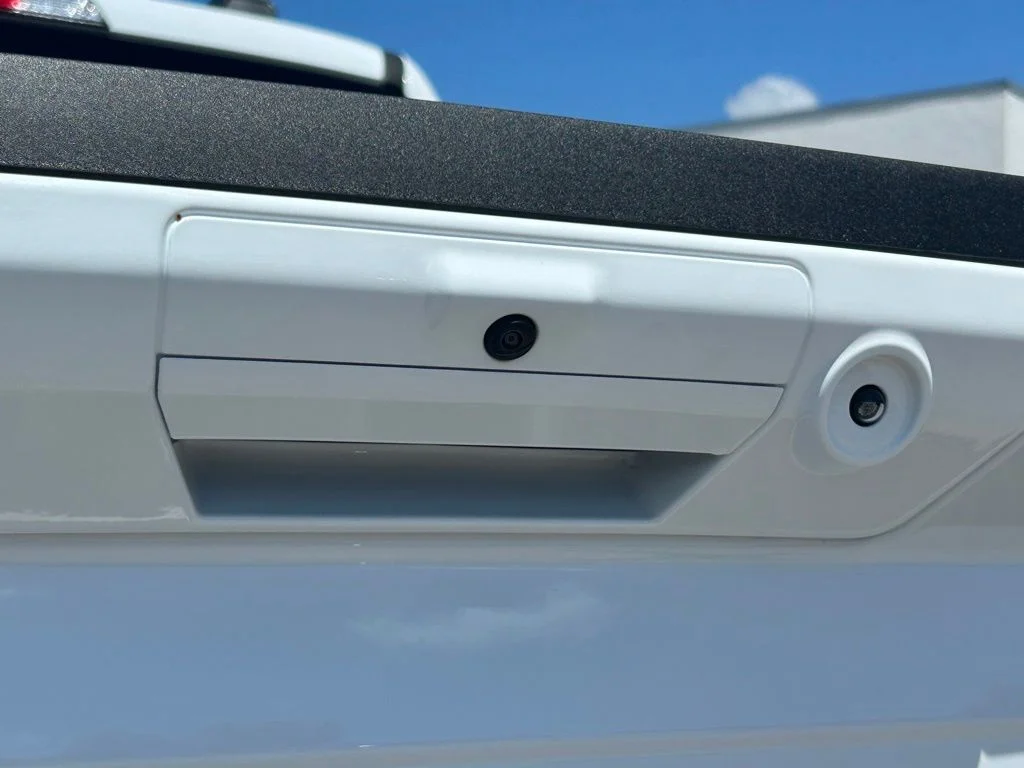 New 2026 Oxford White Ford Lariat image 27