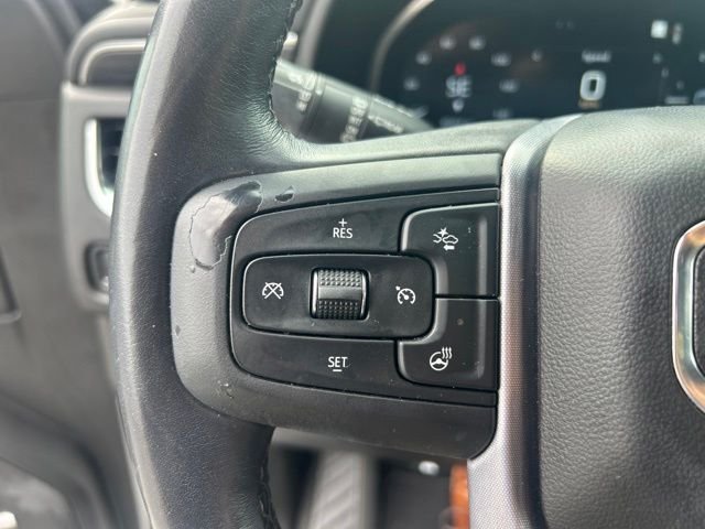 Used 2022 White GMC SLT image 15