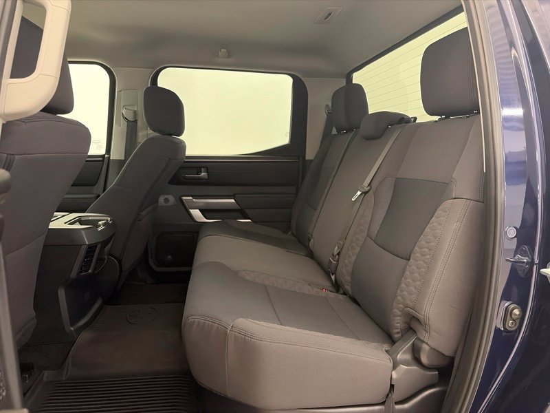 Used 2022  Toyota SR5 image 12