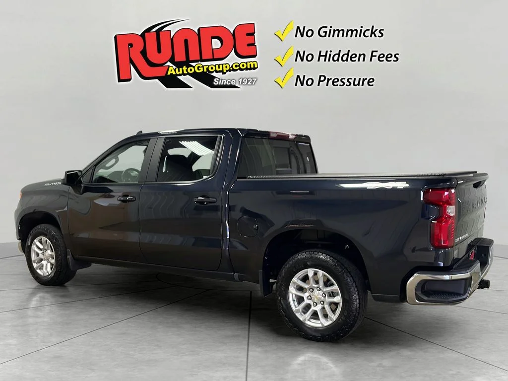 Used 2024 Dark Ash Metallic Chevrolet LT image 4