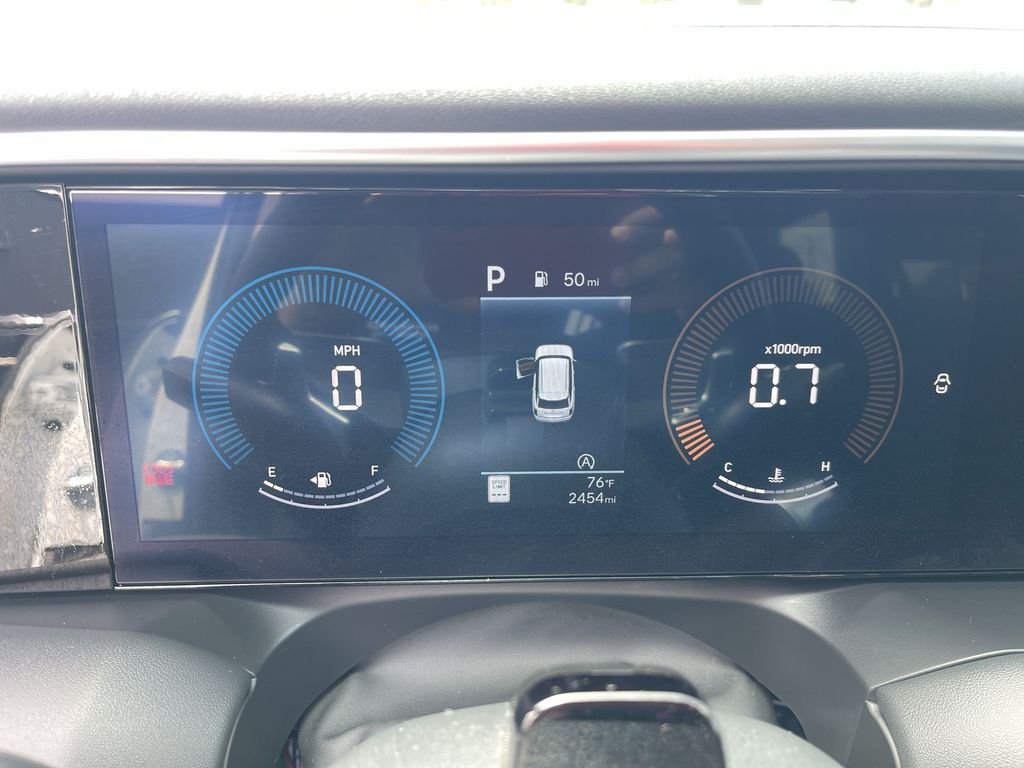 Used 2026 White Hyundai SE image 19