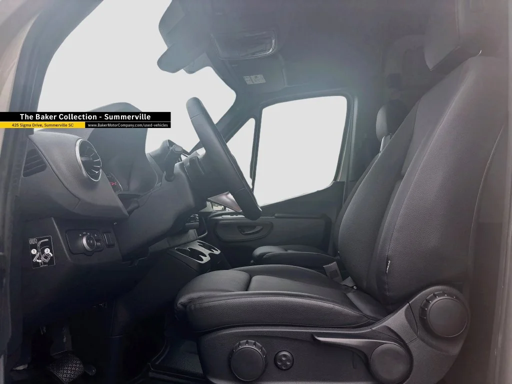 New 2026 White Mercedes-Benz AWD Cargo image 28