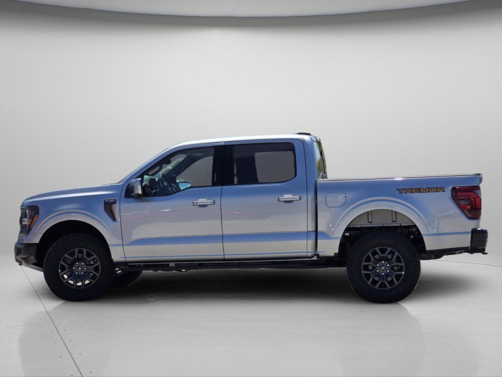 New 2026 Iconic Silver Metallic Ford Tremor image 24