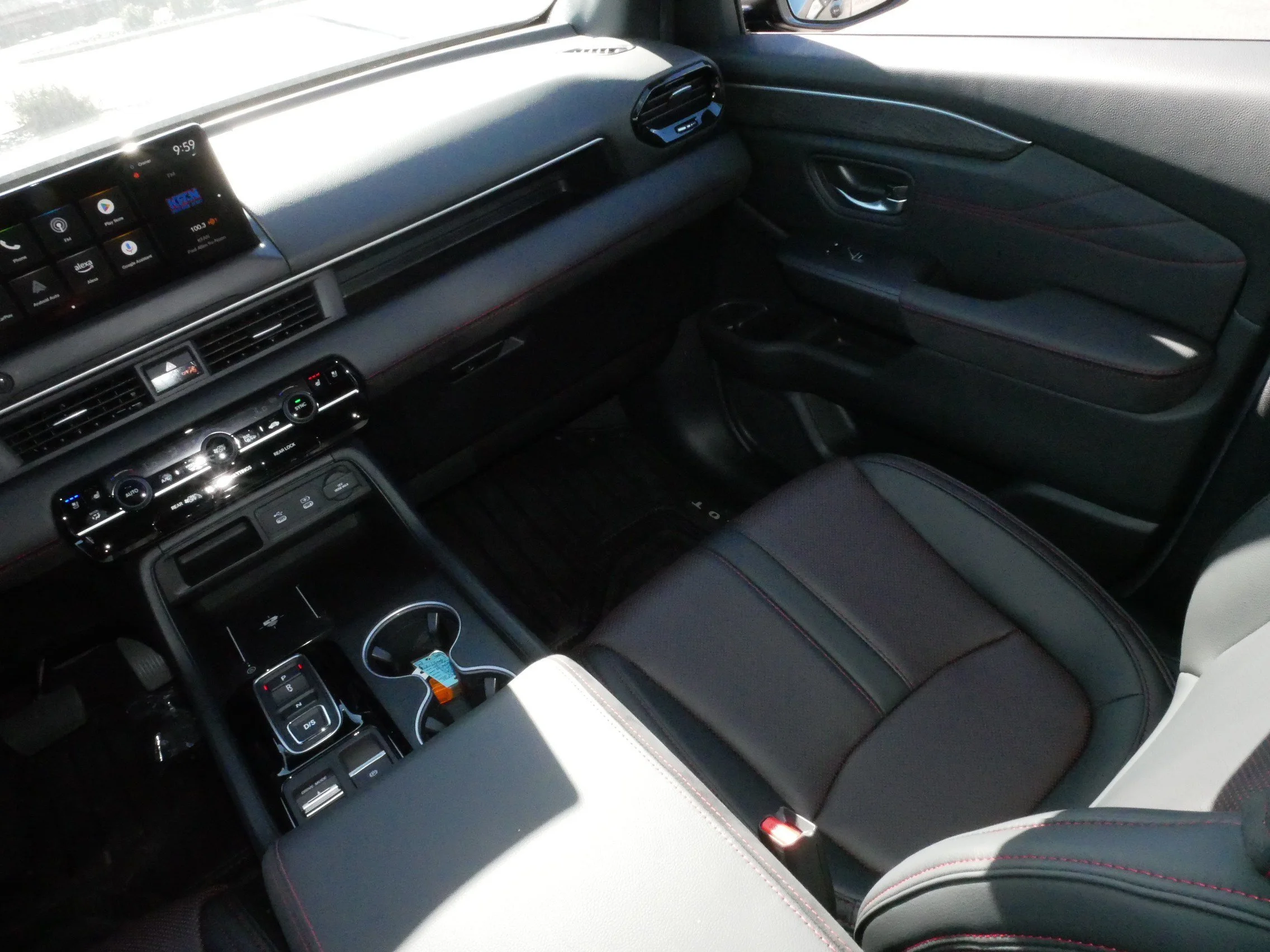 2026 Honda Pilot Black Edition - Photo 11