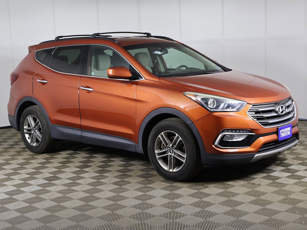 Used 2017 Brown Hyundai 2.4 Base image 2