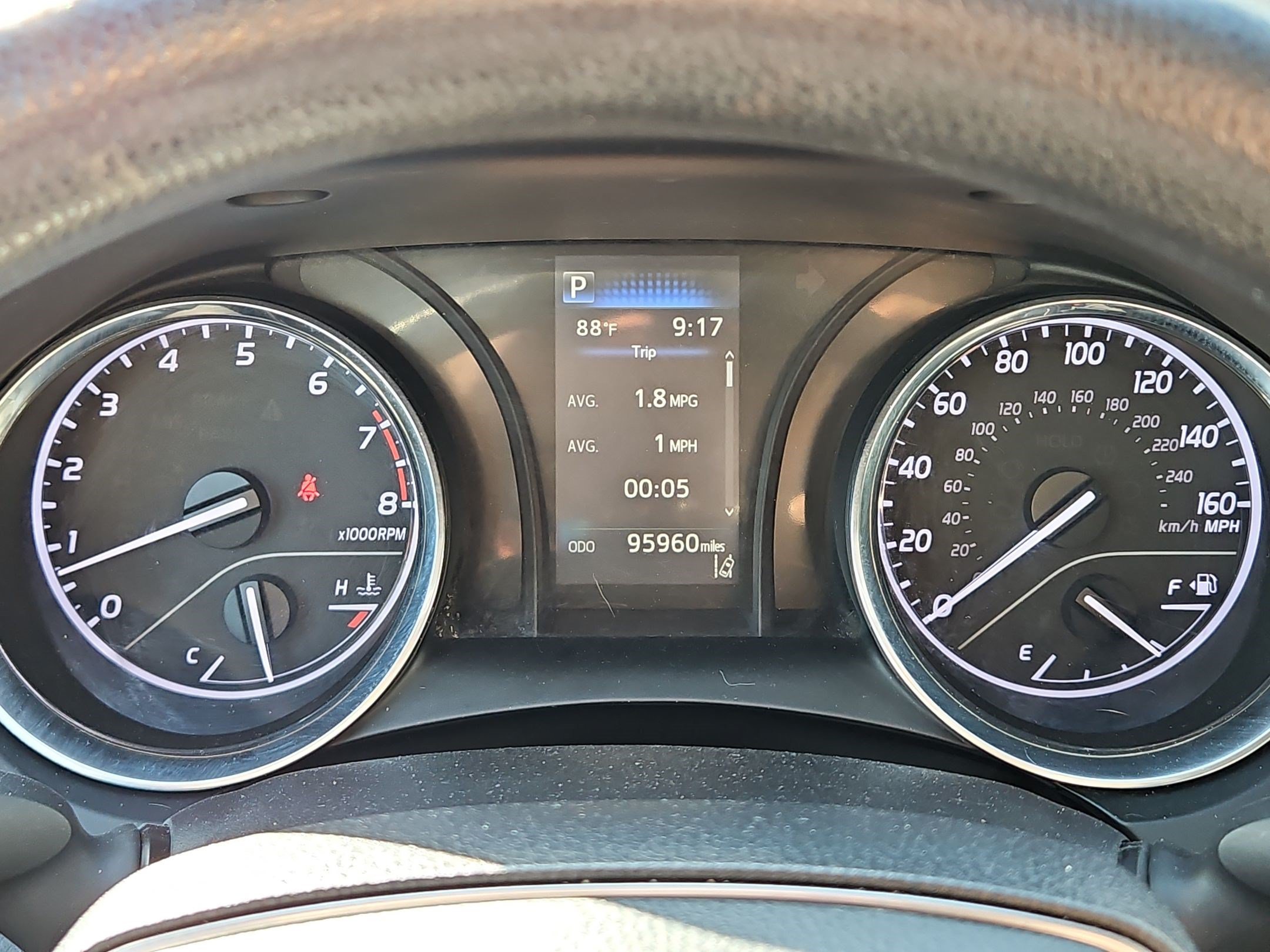 Used 2019 White Toyota LE image 14