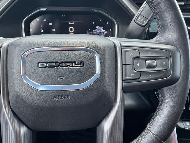 Used 2024 White Frost Tricoat GMC Denali Ultimate image 25
