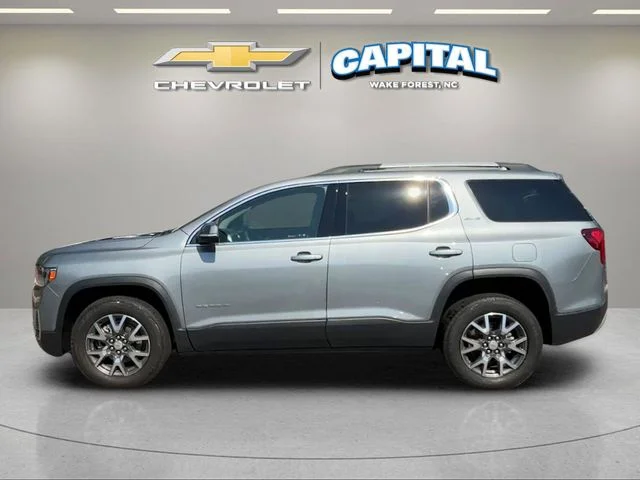 Used 2023 Silver GMC SLE image 2