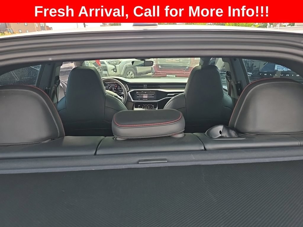 Used 2021  Audi 4.0 TFSI quattro image 19