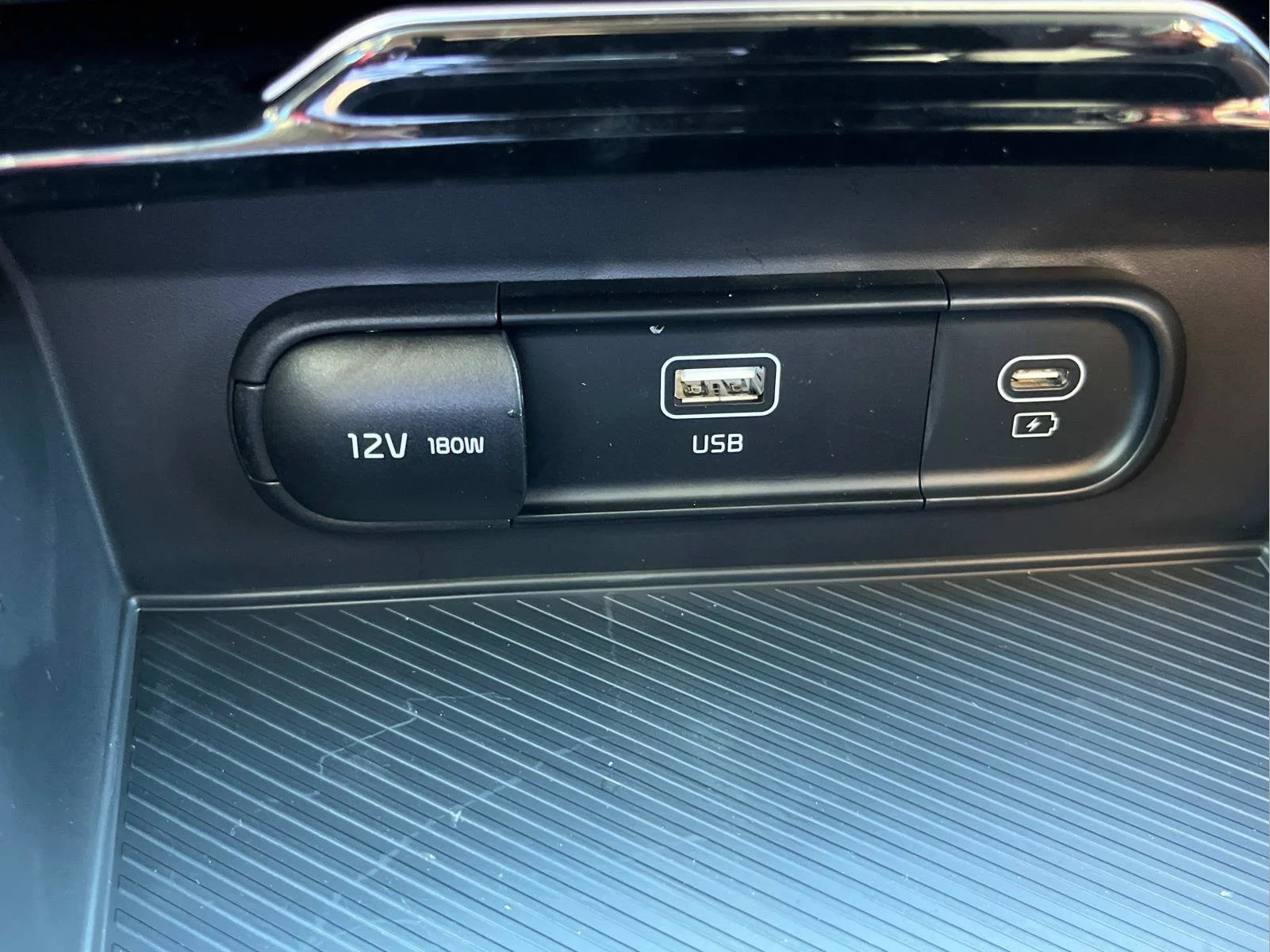 2025 Kia Sportage LX Hybrid - Photo 26