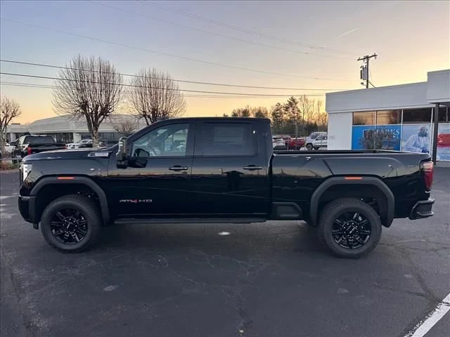 2026 GMC Sierra 2500HD AT4 - Photo 7