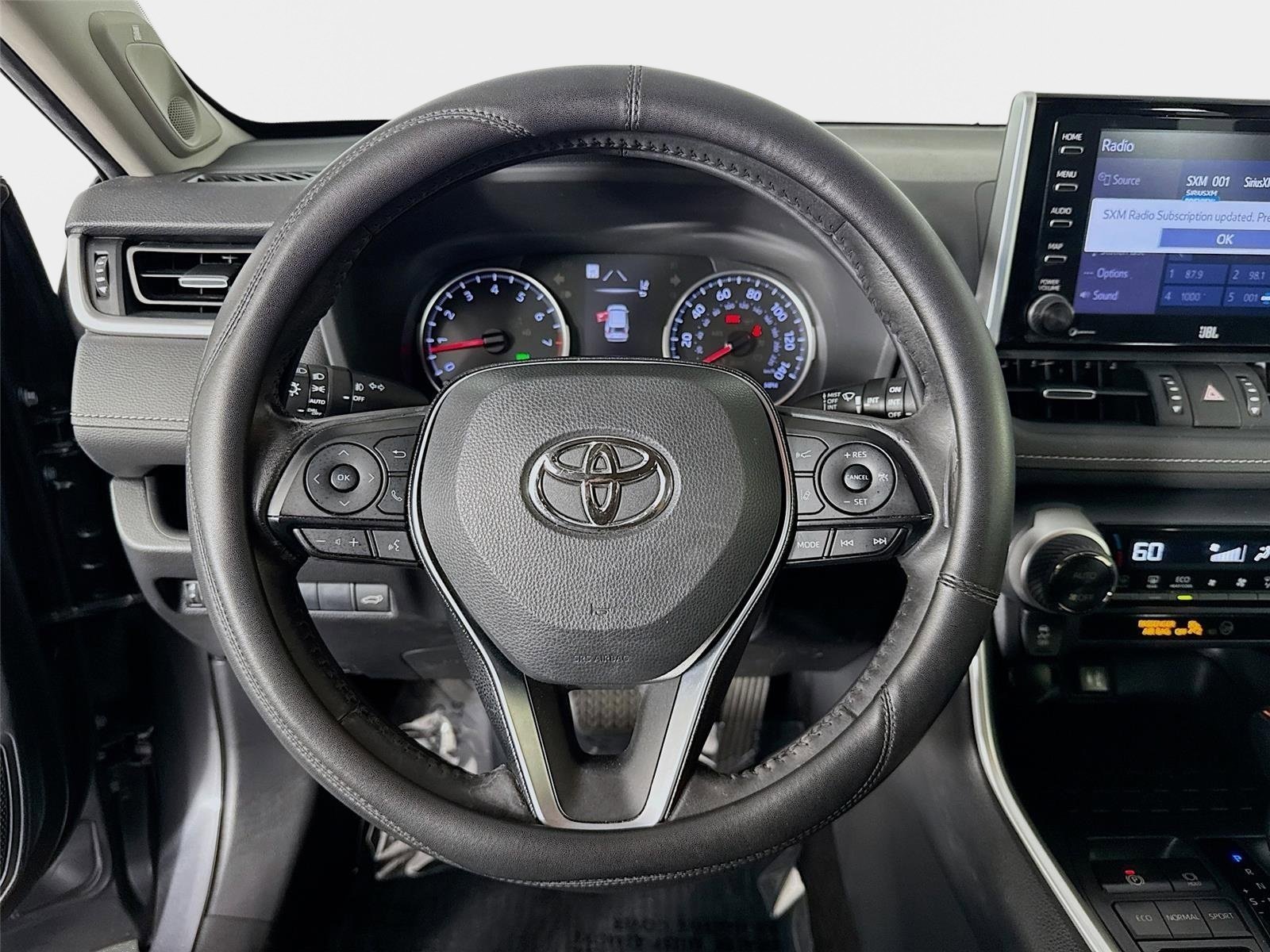 Used 2019 Magnetic Gray Metallic Toyota XLE Premium image 12