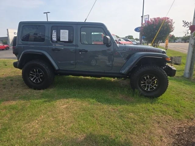 Used 2026 Gray Jeep Rubicon X image 4