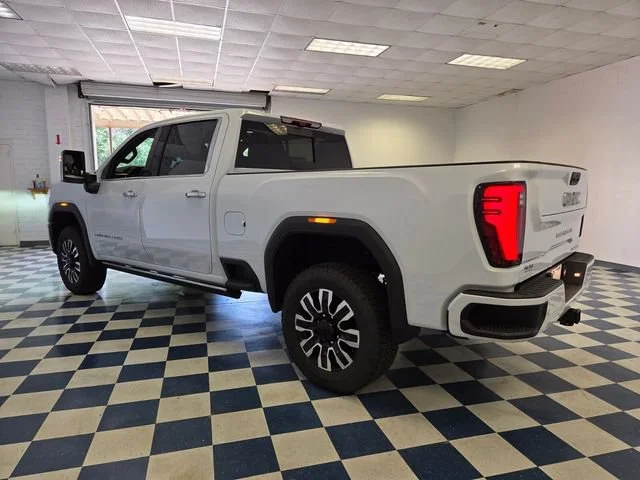 New 2026 Glacier White Tricoat GMC Denali Ultimate image 5
