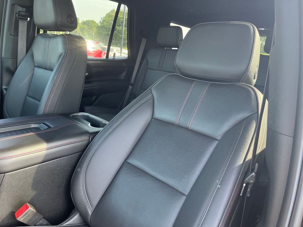 Used 2022 Black Chevrolet RST image 12
