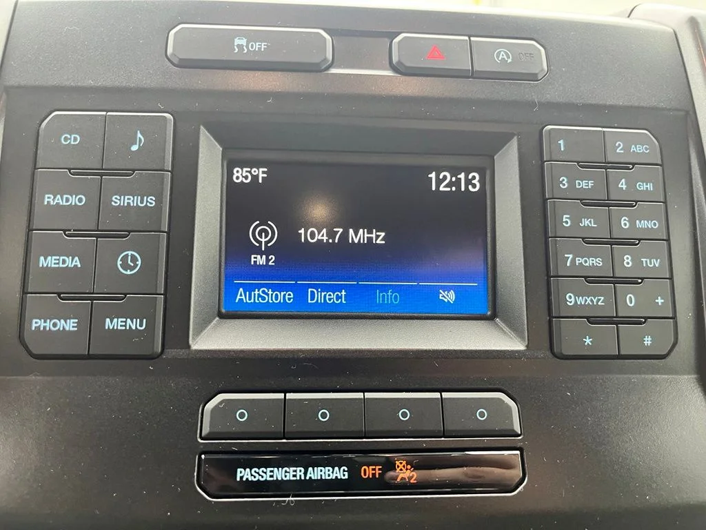 Used 2015  Ford XLT image 25