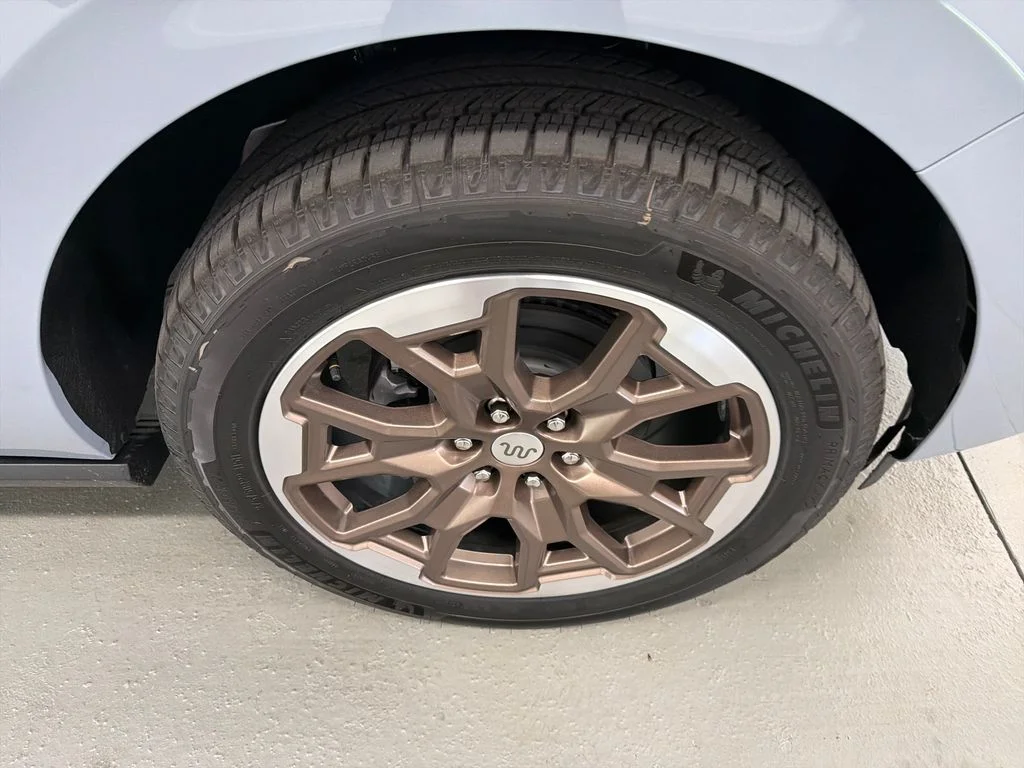 New 2027 Glacier Gray Metallic Tri-Coat Ford MAX King Ranch® image 5