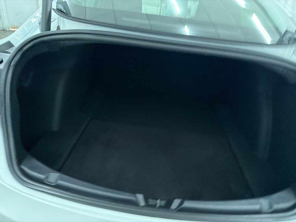 Used 2021 White Tesla Long Range image 23