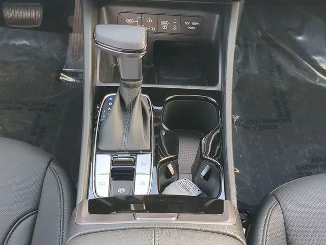 New 2025 Black Hyundai SEL Activity FWD image 19