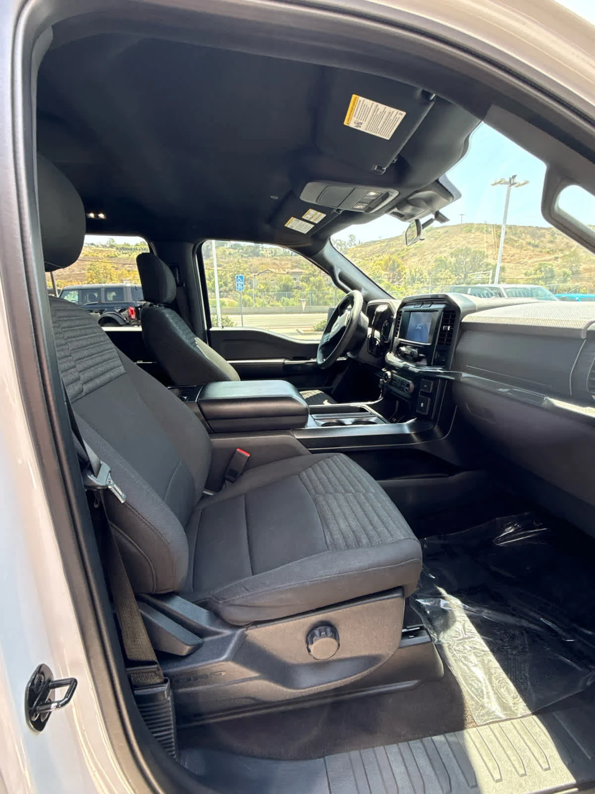 Used 2021 OXFORD WHITE Ford XL image 7