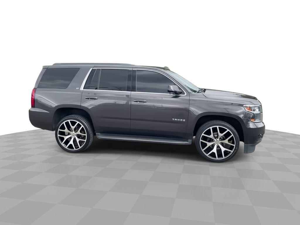 2017 Chevrolet Tahoe LT - Photo 9