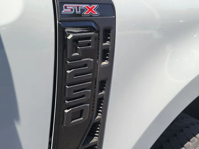 New 2026 Avalanche Ford XL image 7